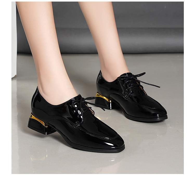 【新品未使用】バリー　PAYTON エナメル　オックスフォードシューズ 新品未使用】希少バリーPAYTON エナメルオックスフォードシューズ