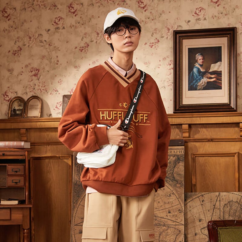 ハリーポッター　Tシャツ　帽子　おしゃれでカッコいいセット Amazon | [株式会社トモクニ] ハリーポッター ロゴデザイン