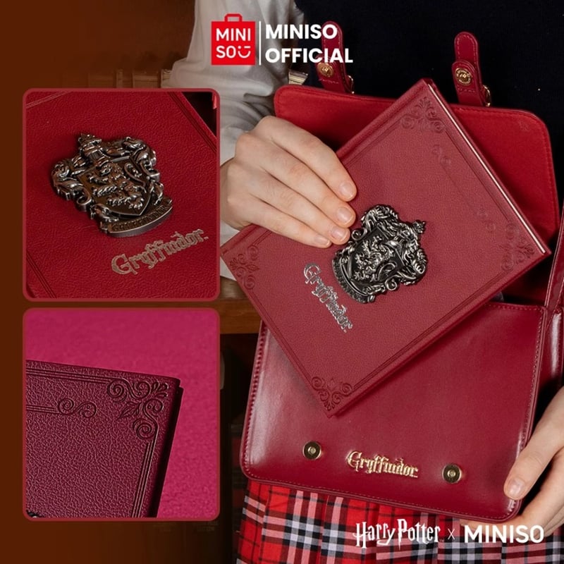 公式 ハリーポッターホグワーツ エンブレムレザーノート MINISO | Aki