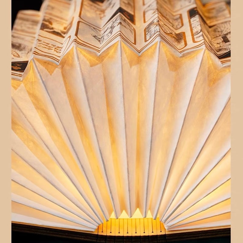 不思議の国のアリス ブック型ランプ 間接照明 美術作品シリーズ | Aki