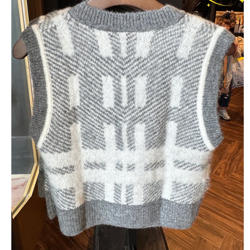 ハリーポッター ヘドウィグ 刺繍 ニット ベスト ユニセックスサイズ