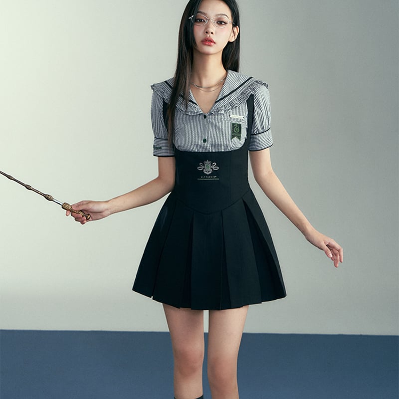 ハリーポッター KYOUKO ハイウエストスカート スリザリン スタジオツアー ハリーポッター KYOUKO ハイウエストスカート スリザリン