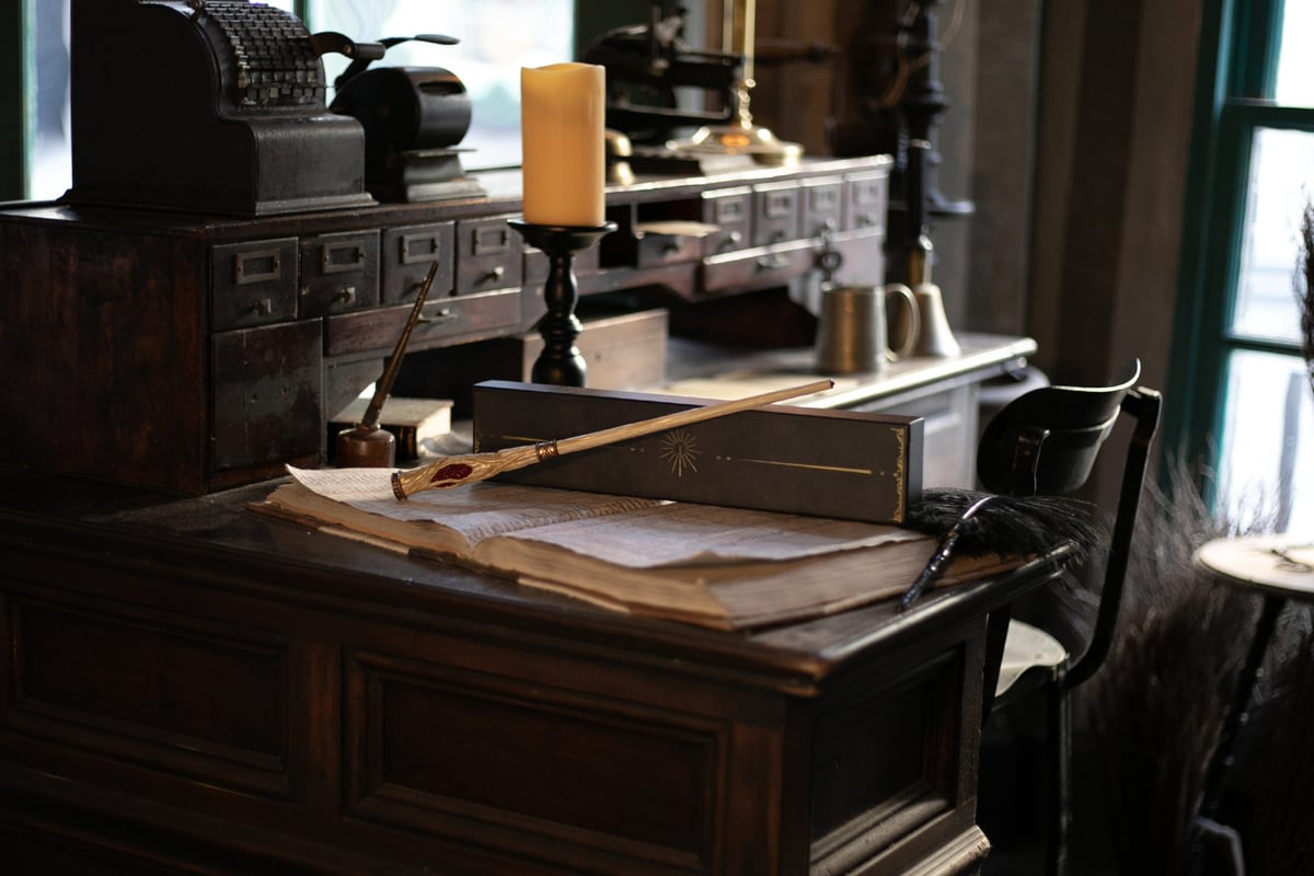 ハリーポッター 杖 海外 インタラクティブワンド 新商品】海外ユニバ