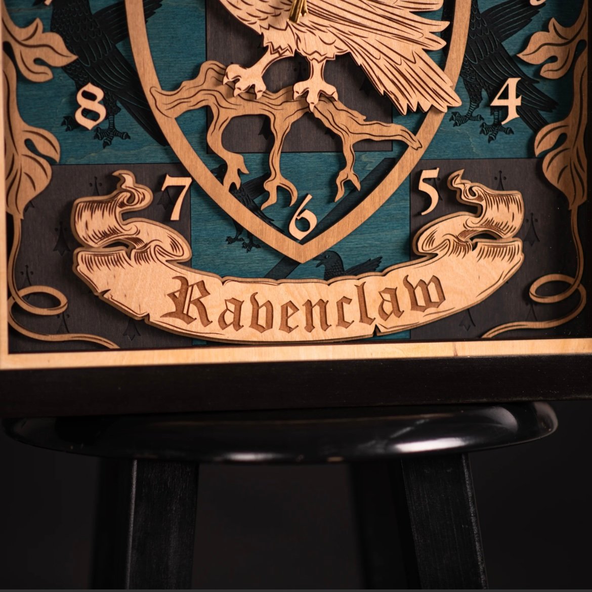 ハリーポッター レイブンクロー アンティーク 3D 壁掛け時計 ブラウン