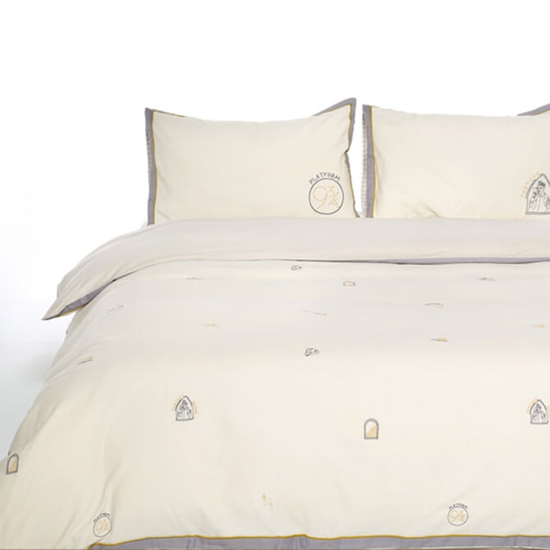 新品未使用•海外購入【Harry Potter】ベッドカバー 5尺:1.5m~】 ハリーポッター 魔法の呪文 ベットカバー & 枕