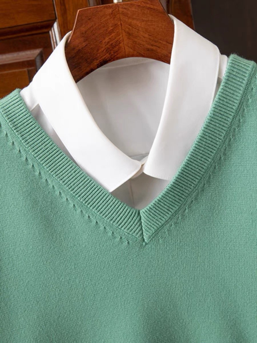 Vネックセーター グリーン 編み襟模様 無地カラー スクールセーター ユニセックス