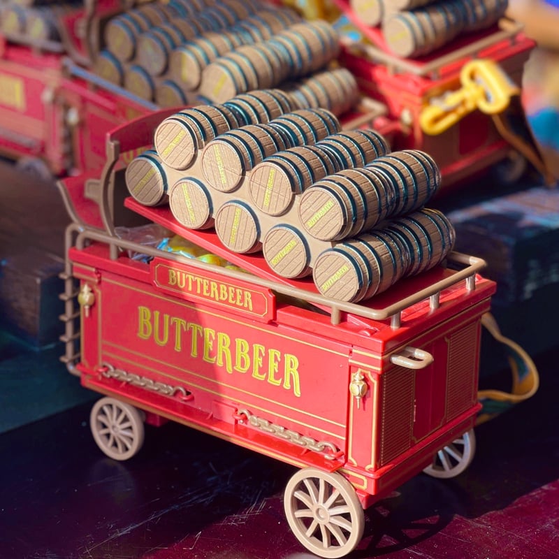 ユニバーサルスタジオ北京　ハリーポッター　バタービール樽キャンディケース ハリーポッター バタービール樽カートキャンディーケース 海外
