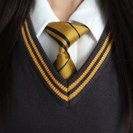 【公式】 ハリーポッター Vネックニット ベスト 刺繍入り  ホグワーツ制服 ME