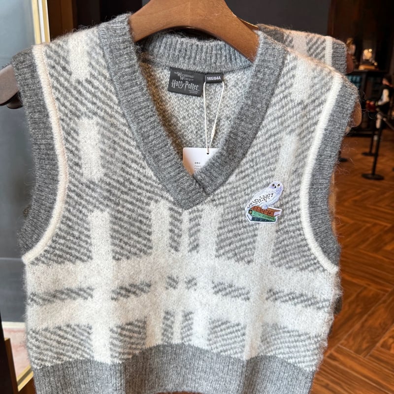 ハリーポッター ヘドウィグ 刺繍 ニット ベスト ユニセックスサイズ