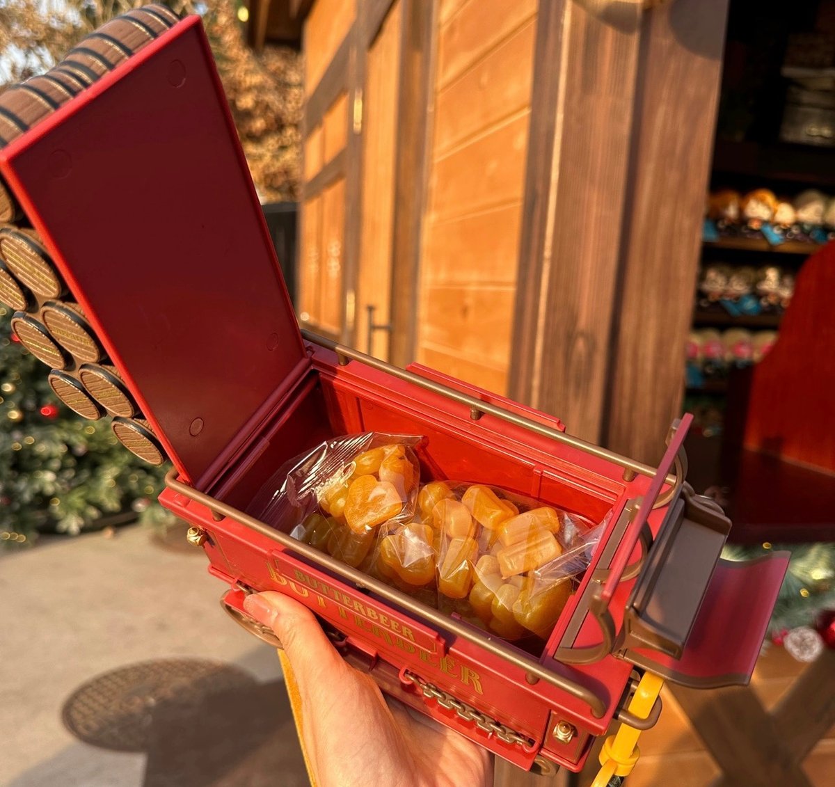 ハリーポッター バタービール樽カートキャンディーケース 海外限定品