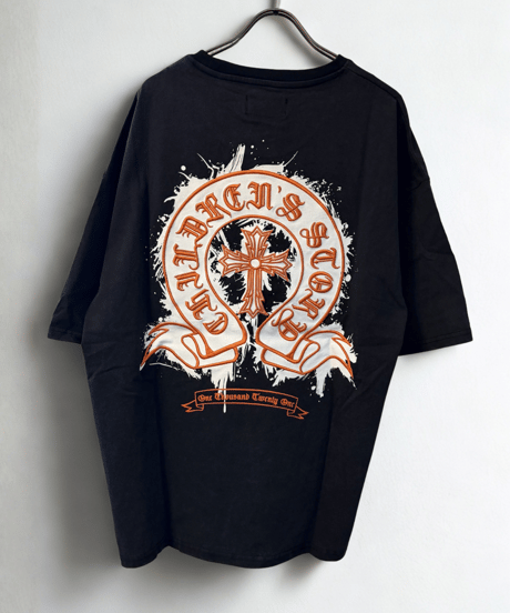 【Y.e(J)ow】クロスプリント＆刺繍Tシャツ