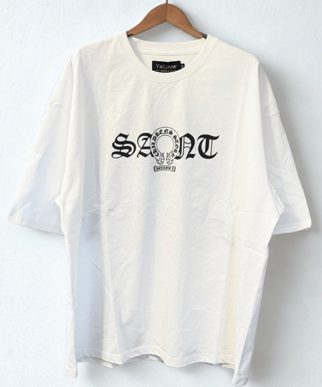 【Y.e(J)ow】クロスプリント＆刺繍Tシャツ