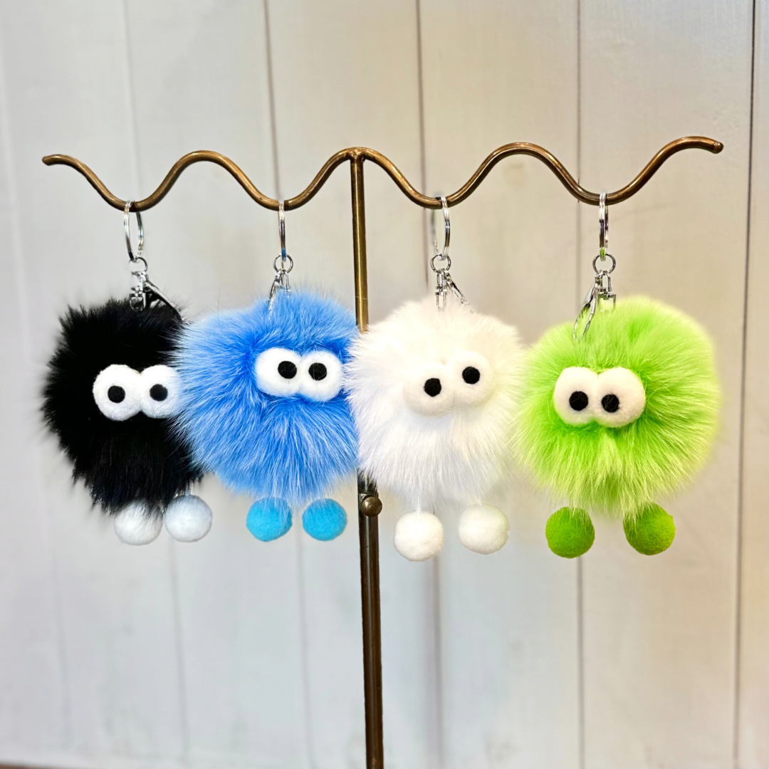 Big eyes white fox fur bag charm / フォックスファーチャーム Big eyes white fox fur bag charm / フォックスファーチャーム