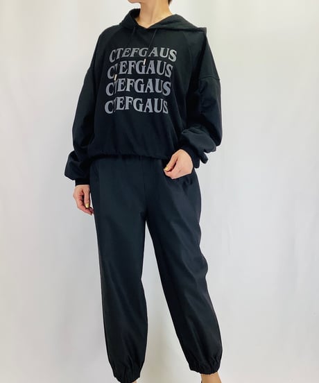 【select】袖シャーリング英字ロゴフーテッドカットソー（A55117）
