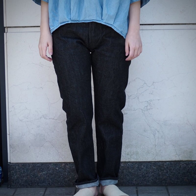 【極太ステッチ】True Religion ブラックデニム スリムフィット OMNIGOD ジーンズ 「OMNIGOD mens / オムニゴッド」 14oz
