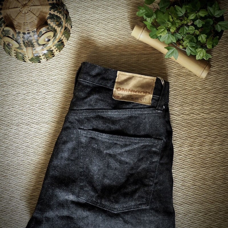 【極太ステッチ】True Religion ブラックデニム スリムフィット OMNIGOD womens / オムニゴッド] 14ozセルヴィッチデニム 5P