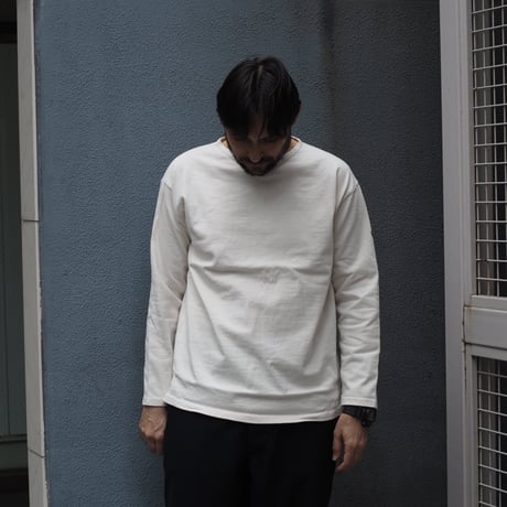 [ OMNIGOD mens / オムニゴッド ] ８/天竺 ボートネックチューブシャツ