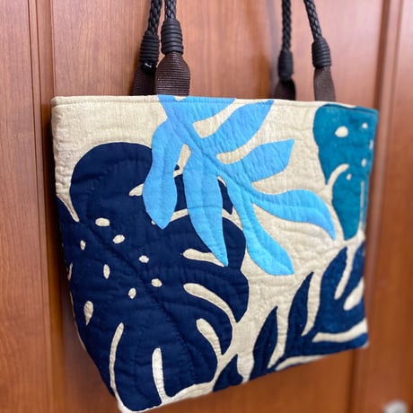 特大　ハワイアンキルト　タペストリー　109cm角　モンステラ　ハンドメイド 8c00267f53f83dcd7c30d48306cc51