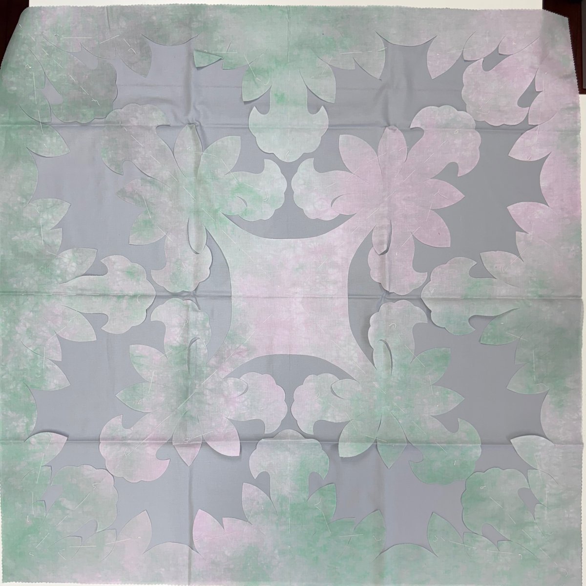 Juliette　ハワイアンキルト　タペストリー　エンジェルトランペット Amazon.co.jp: ハワイアンキルト タペストリー エンジェル