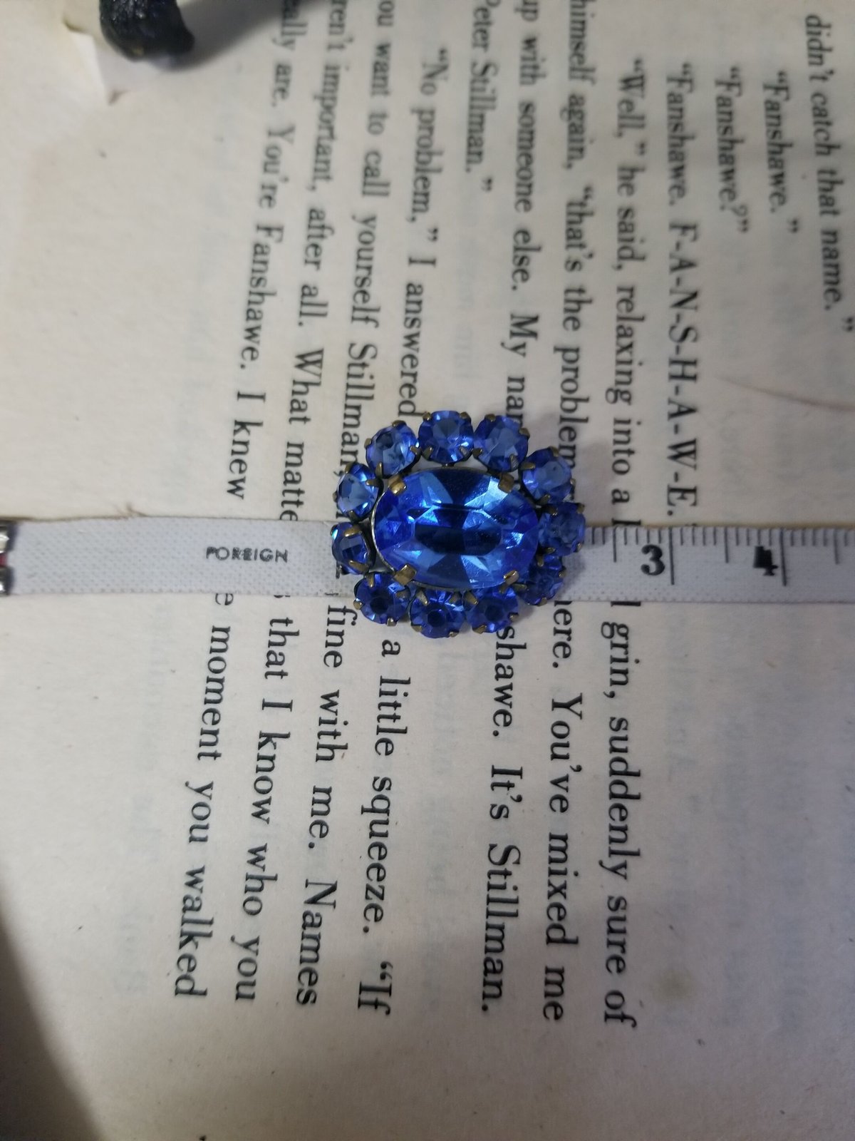 アンティーク　ヴィンテージ　ビンテージ　青いガラスのハートブローチ fit=scale-down,w=1200