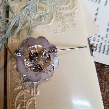 mizpah silver plated イギリス製アザミのヴィンテージブローチ