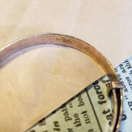 子供用バングル　アンティーク　ROLLED GOLD　イギリス製