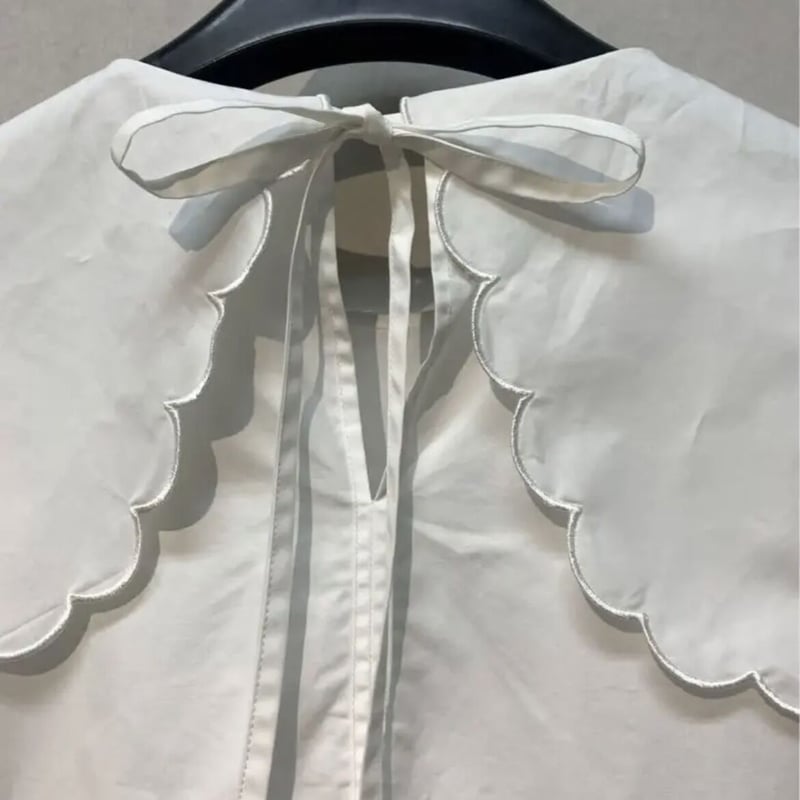 るる　【美品】ブラウス スカラップカラーティアードブラウス スカラップカラーティアードブラウス | vibliss STORE