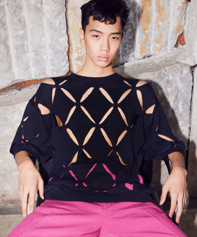 pattern slit knit T-shirt | NKNIT