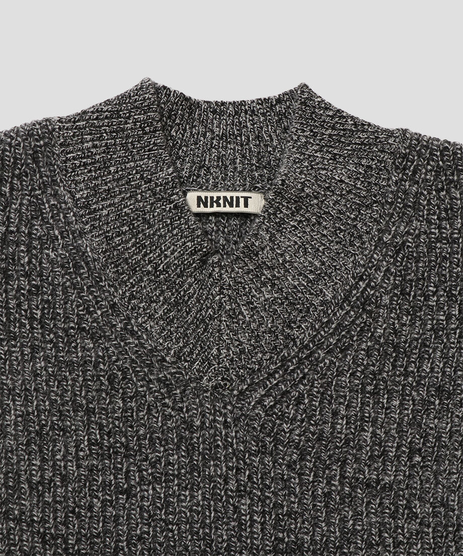 soft wool short V-neck KNIT | NKNIT soft wool short V-neck KNIT | NKNIT