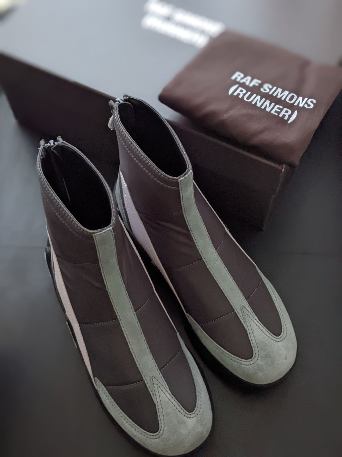 RAF SIMONS (RUNNER) スニーカー CYLON-22 EU41 | Amane RAF SIMONS (RUNNER) スニーカー CYLON-22 EU41 | Amane