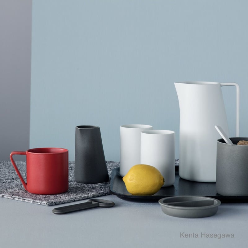 Shigeki Fujishiro Mug Gloss Red | Amane