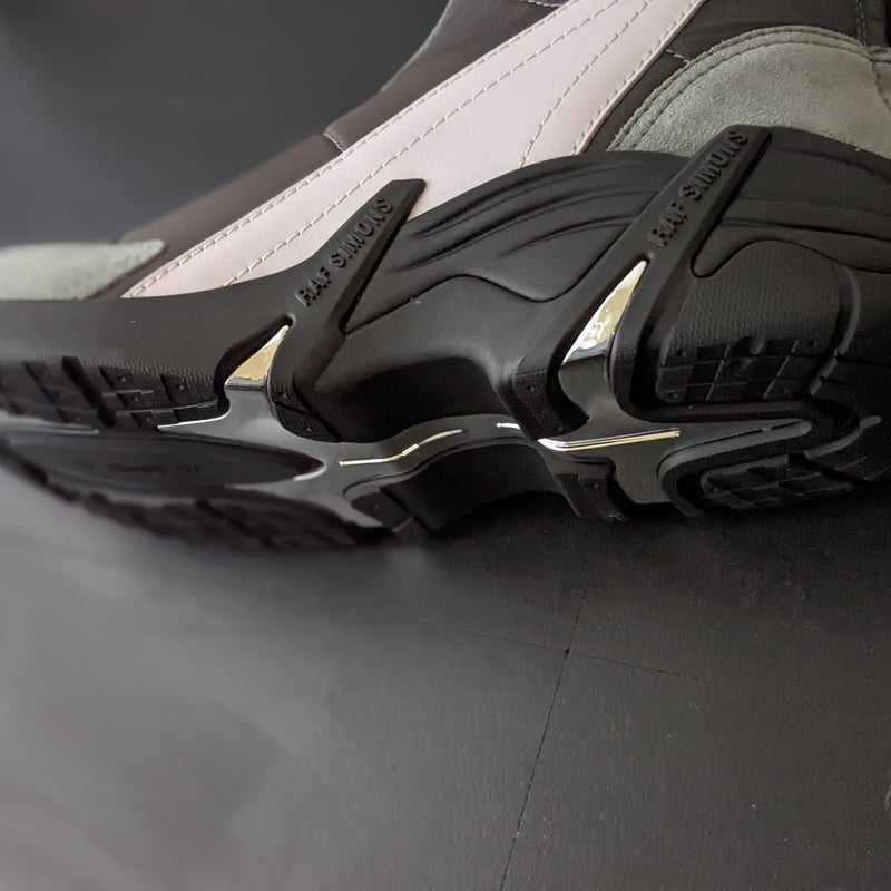 RAF SIMONS (RUNNER) スニーカー CYLON-22 EU41 | Amane RAF SIMONS (RUNNER) スニーカー CYLON-22 EU41 | Amane