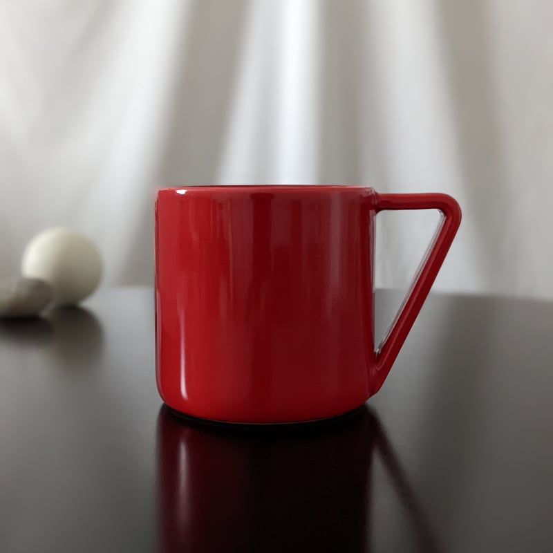 Shigeki Fujishiro Mug Gloss Red | Amane