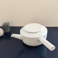 CMA Japanese  Tea Pot  White