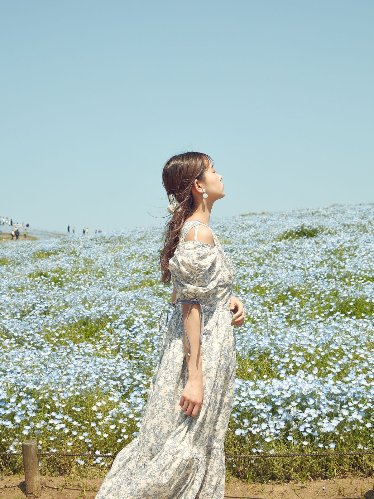 新品未使用⭐︎プラダ　フラワー&バナナ柄ワンピ フラワーバンダナ柄ワンピース 49AV JUNKO SHIMADA｜クロスプラス公式