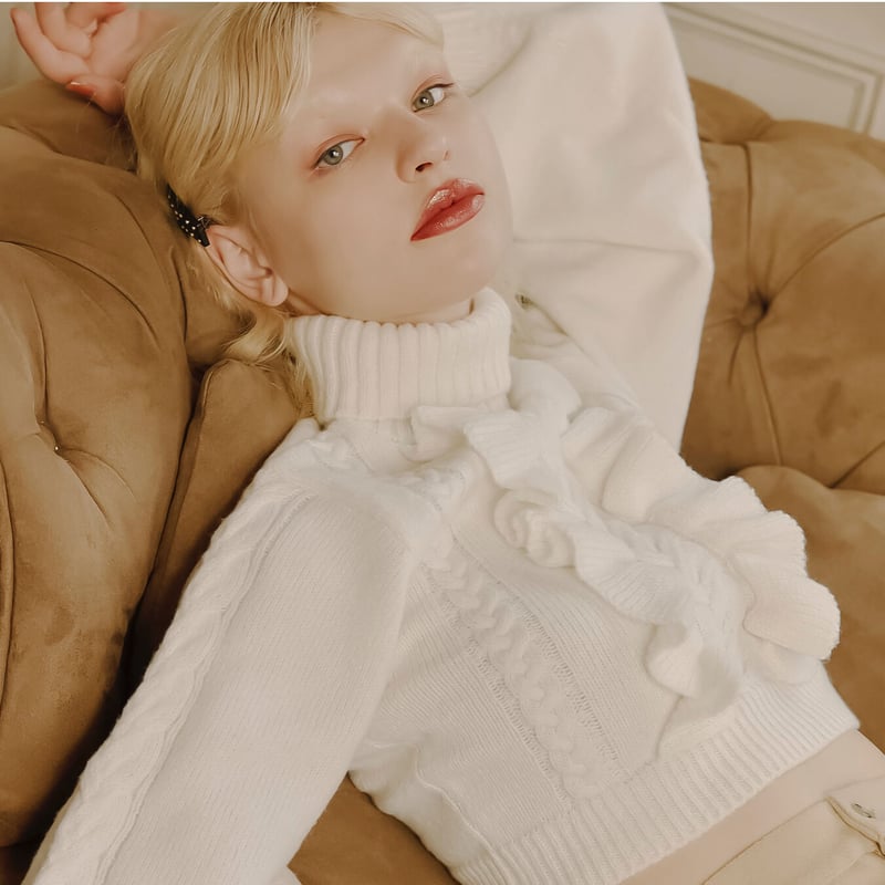 2022.11.26(sat)20:00〜在庫販売】Cable frill Knit top...