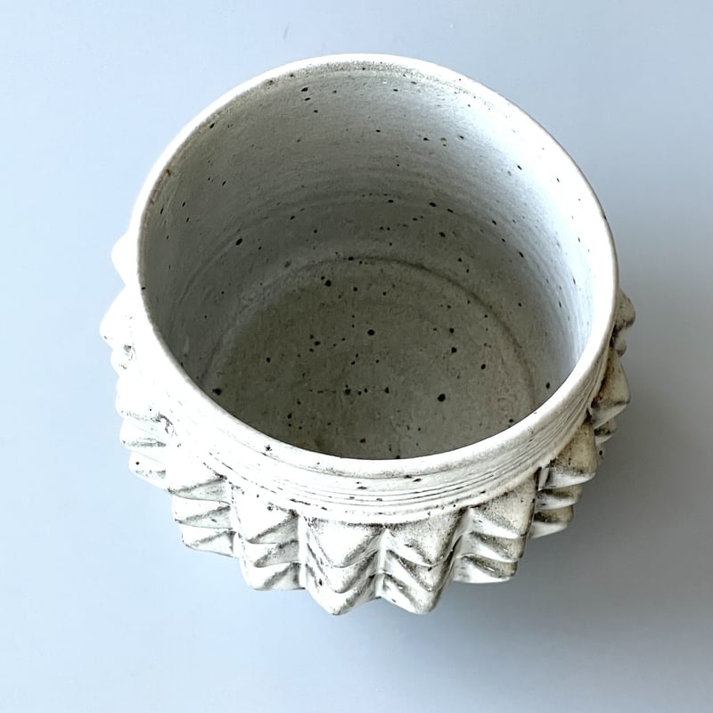 PYRAMID STUDS TEACUP / KM-001 | KOMAMONO
