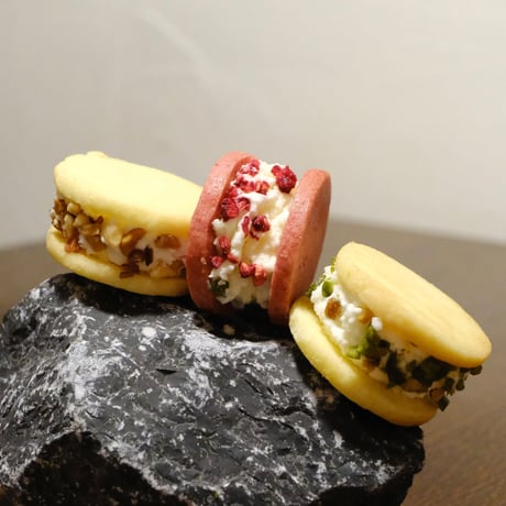 アイスで美味しいカマンベールチーズバターサンド