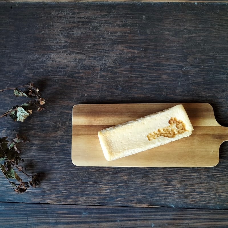 R指定】ブルーチーズケーキ「紫紺」 | 京都チーズケーキ博物館