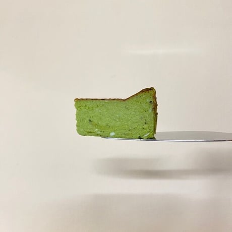 抹茶バスク　ホール (直径15cm)