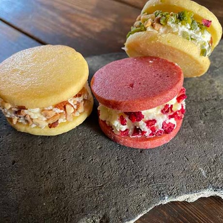 アイスで美味しいカマンベールチーズバターサンド