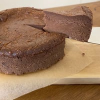 カカオニューヨークチーズケーキ ホール(直径12cm)