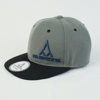 BM Bicolor Cap