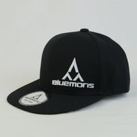 BLUEMORIS フラットバイザーキャップ