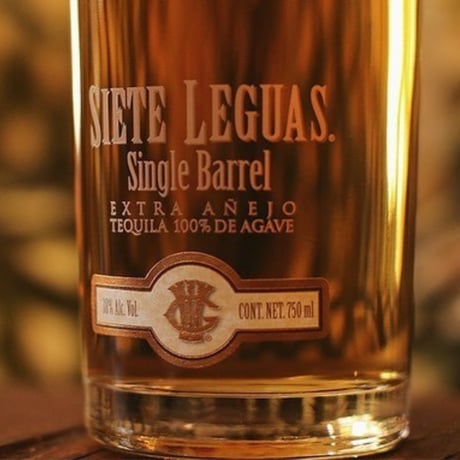 【送料無料】〈化粧箱入り〉Siete Leguas Extra Añejo Single Barrel/シエテレグアス エクストラアニェホ シングルバレル 8年