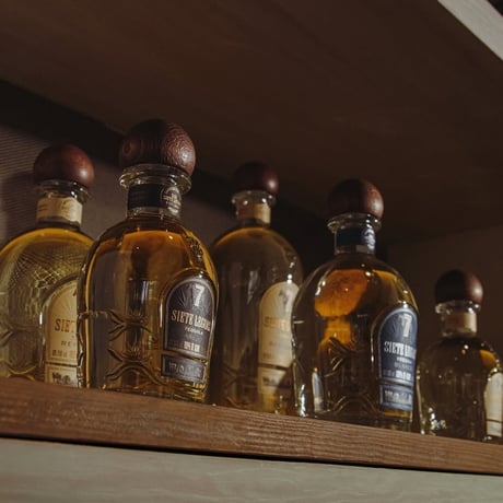 【送料無料】Siete Leguas Añejo/シエテレグアス アネホ