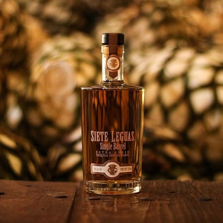 【送料無料】〈化粧箱入り〉Siete Leguas Extra Añejo Single Barrel/シエテレグアス エクストラアニェホ シングルバレル 8年