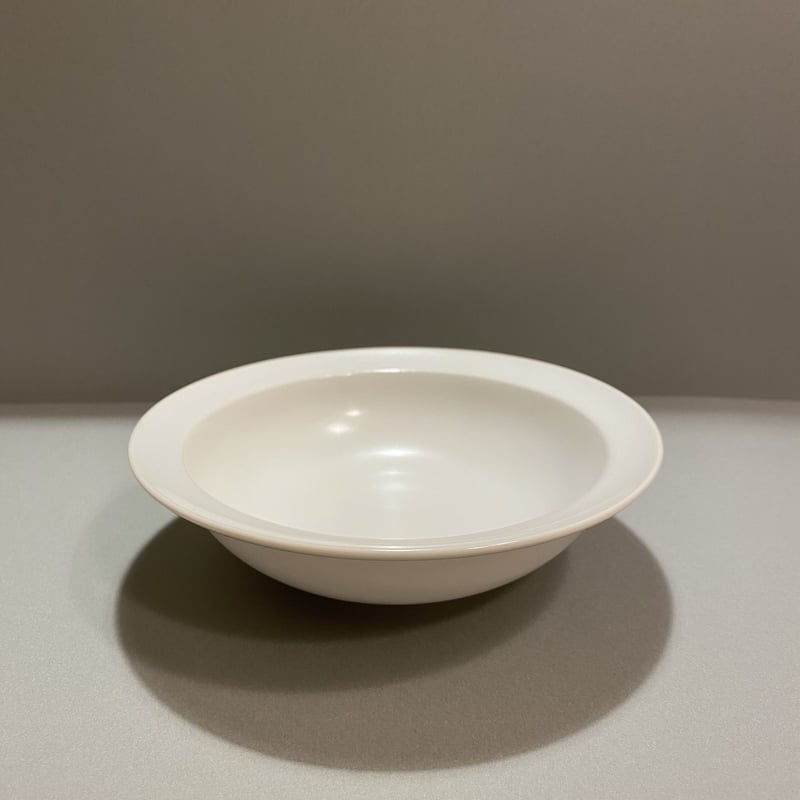 クイストゴー　リムスープ皿 浅リムスープ皿 大 | JICON 磁今 オンラインショップ