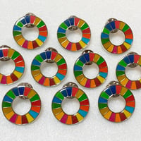 【ＳＤＧｓカラーホィール・ピンバッチ】１０個と小冊子をセット／コロナを乗り越え、持続可能な社会を！