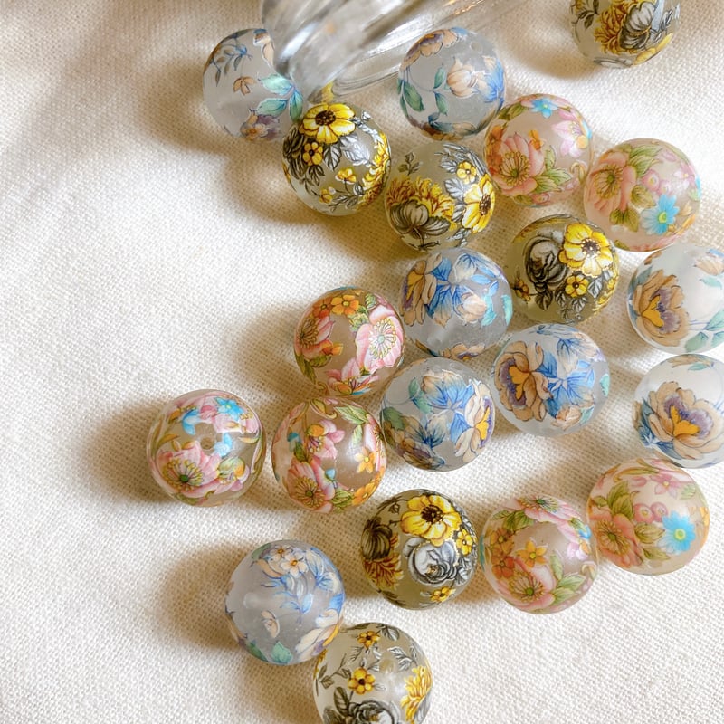 花柄 ビーズ織り インテリア小物 アンティーク調花柄ビーズ 14mm | Mercerie Factory